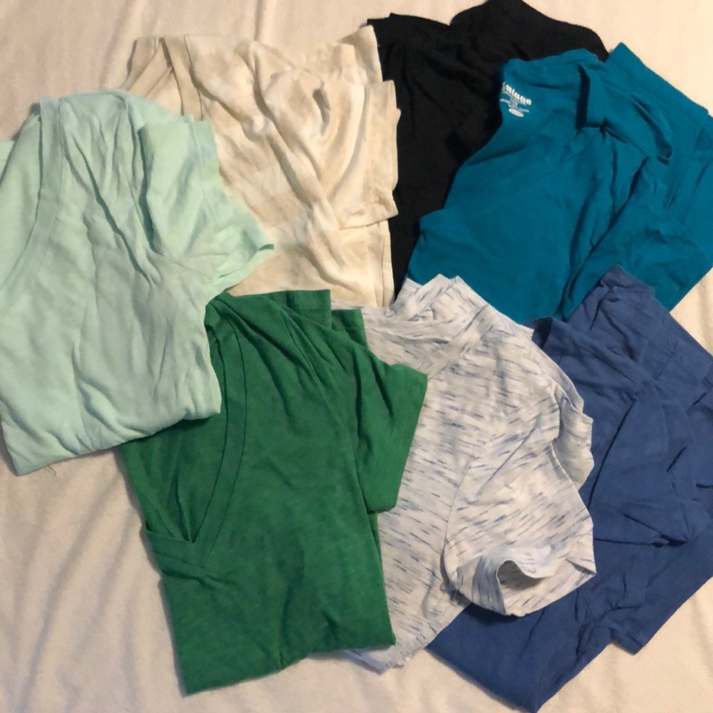 Old Navy Vintage Tee Bundle- size small
